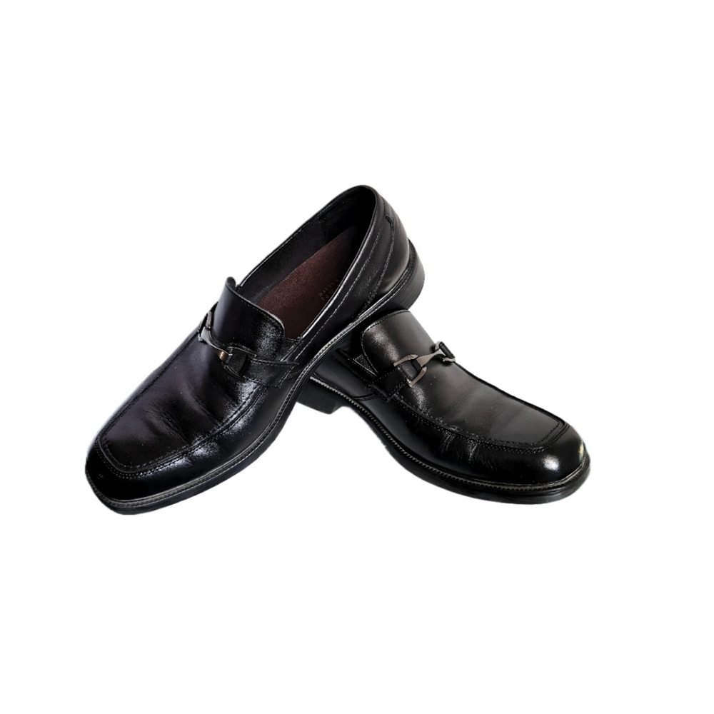 Bostonian Men's Black Leather Loafers